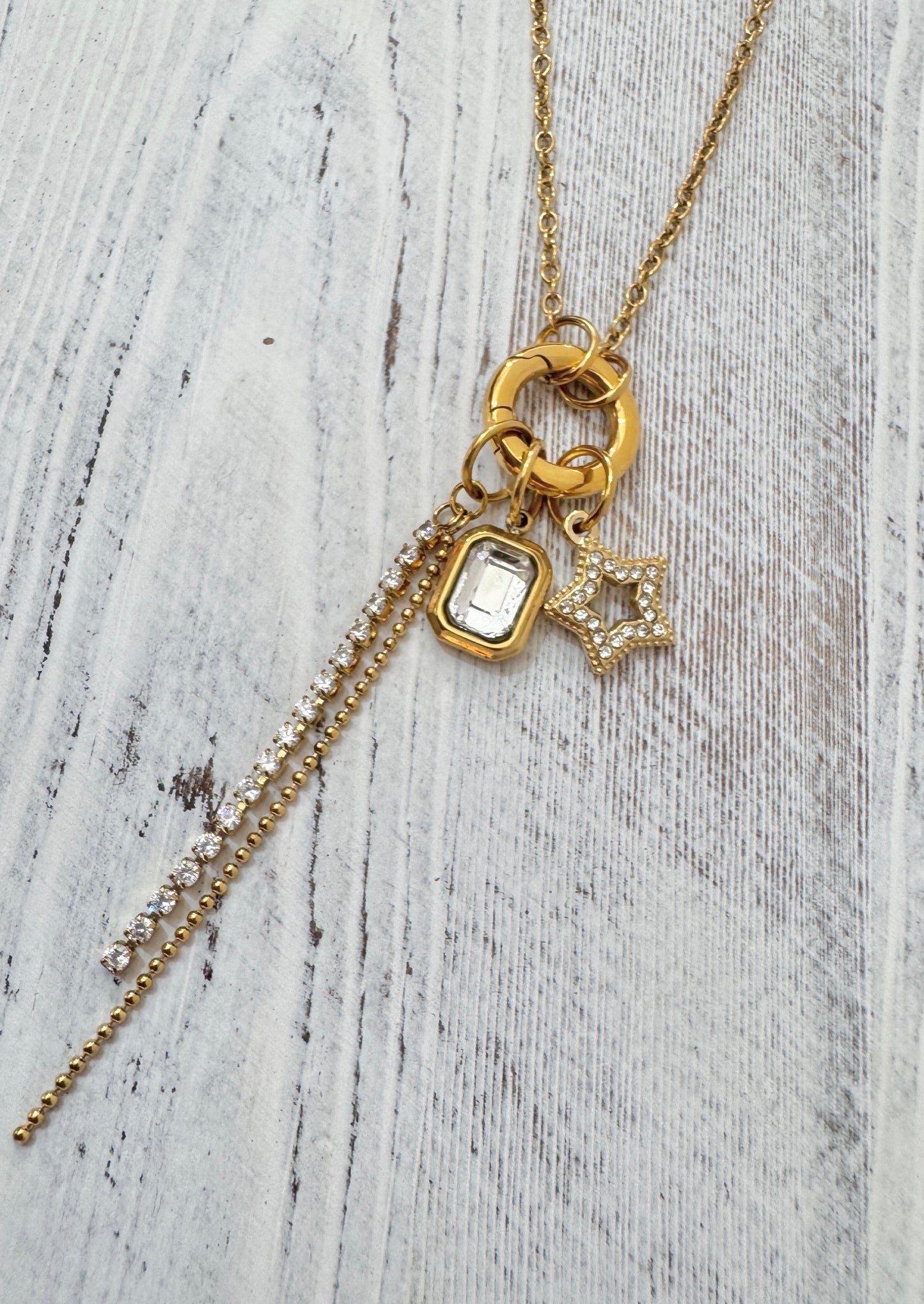 The Twilight Glimmer Necklace