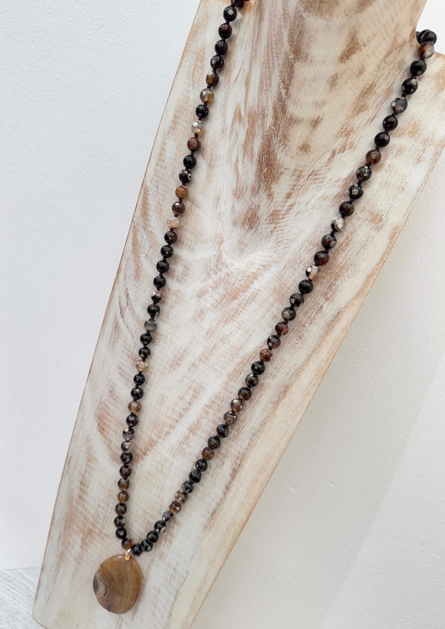 The Serene Necklace