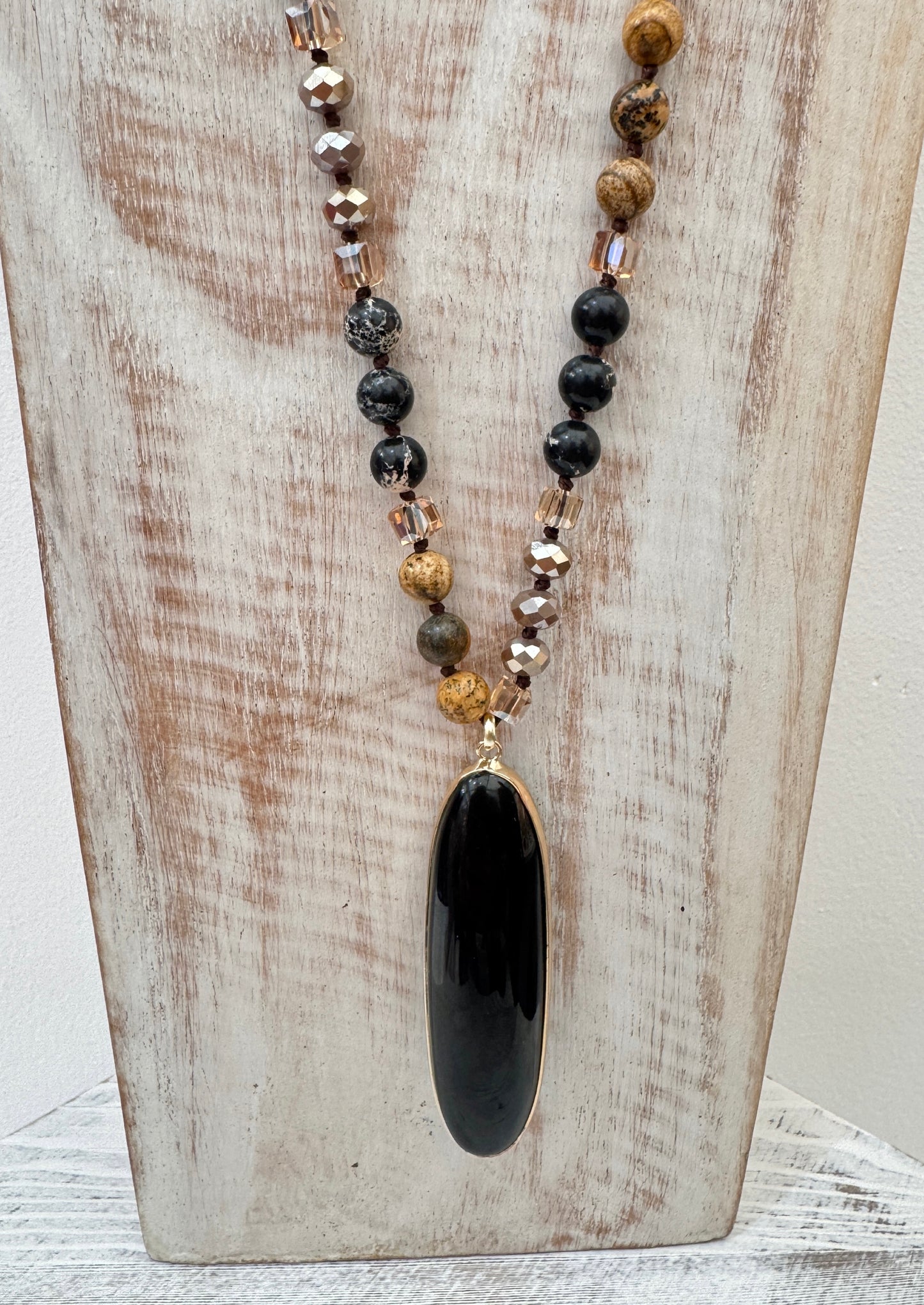 The Black Selena Necklace