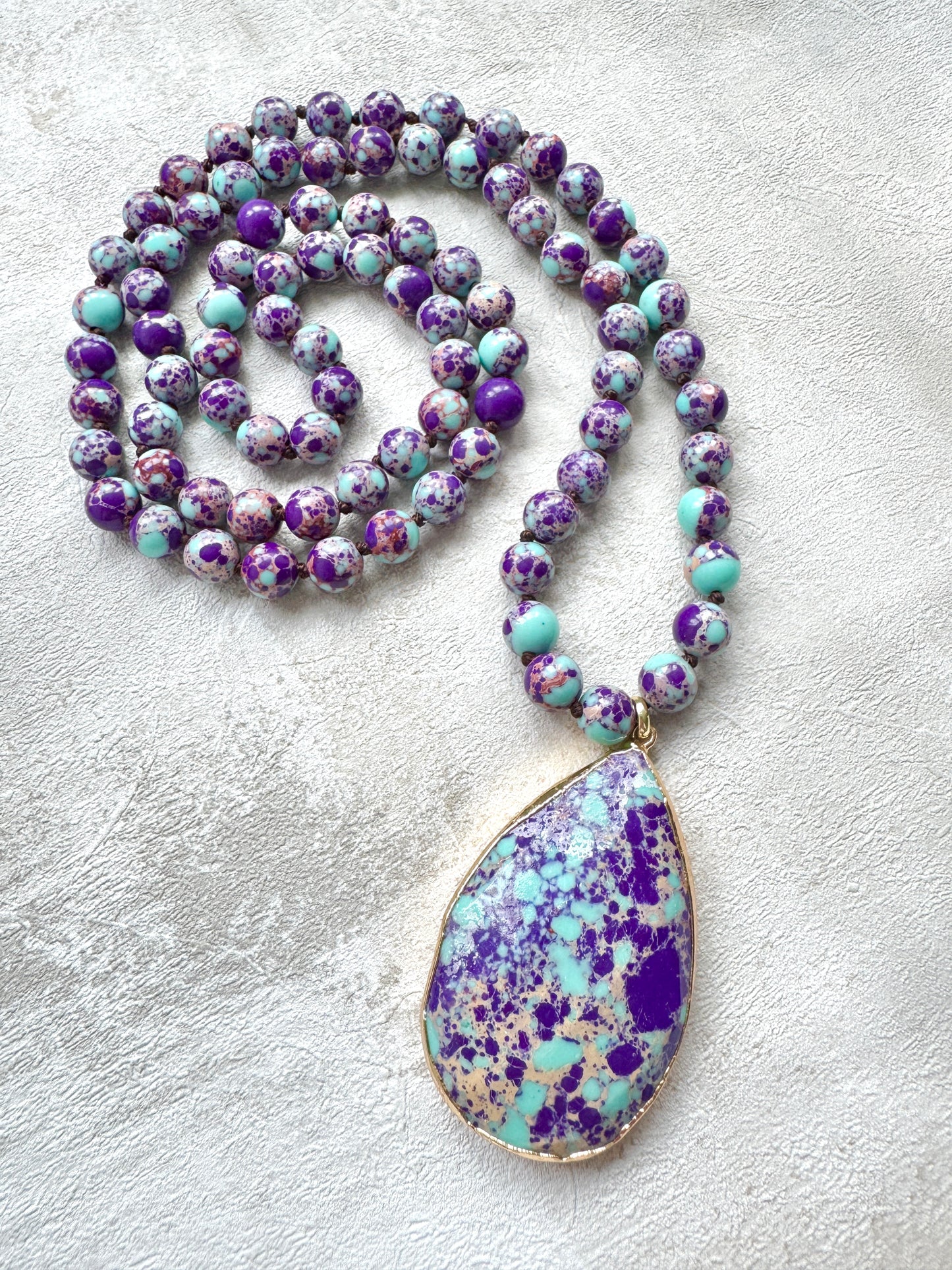 The Viola Necklace