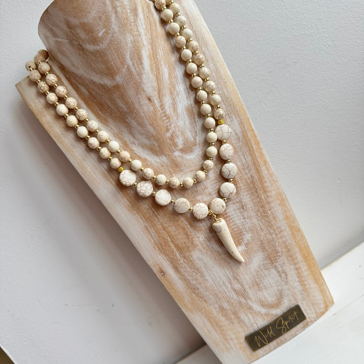 Cream 'Cove' Necklace
