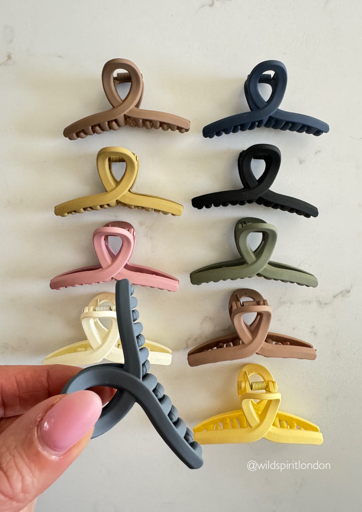 Small Loop Hair Claws (Mix 10 Pack)