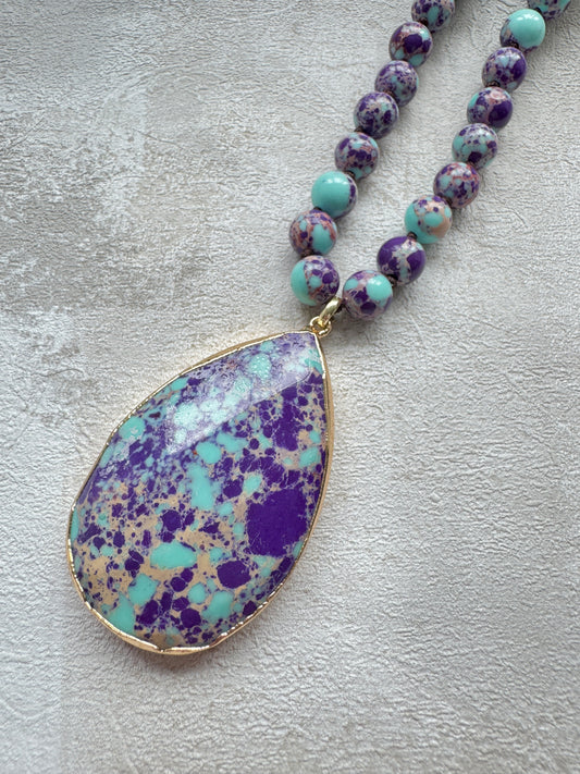 The Viola Necklace