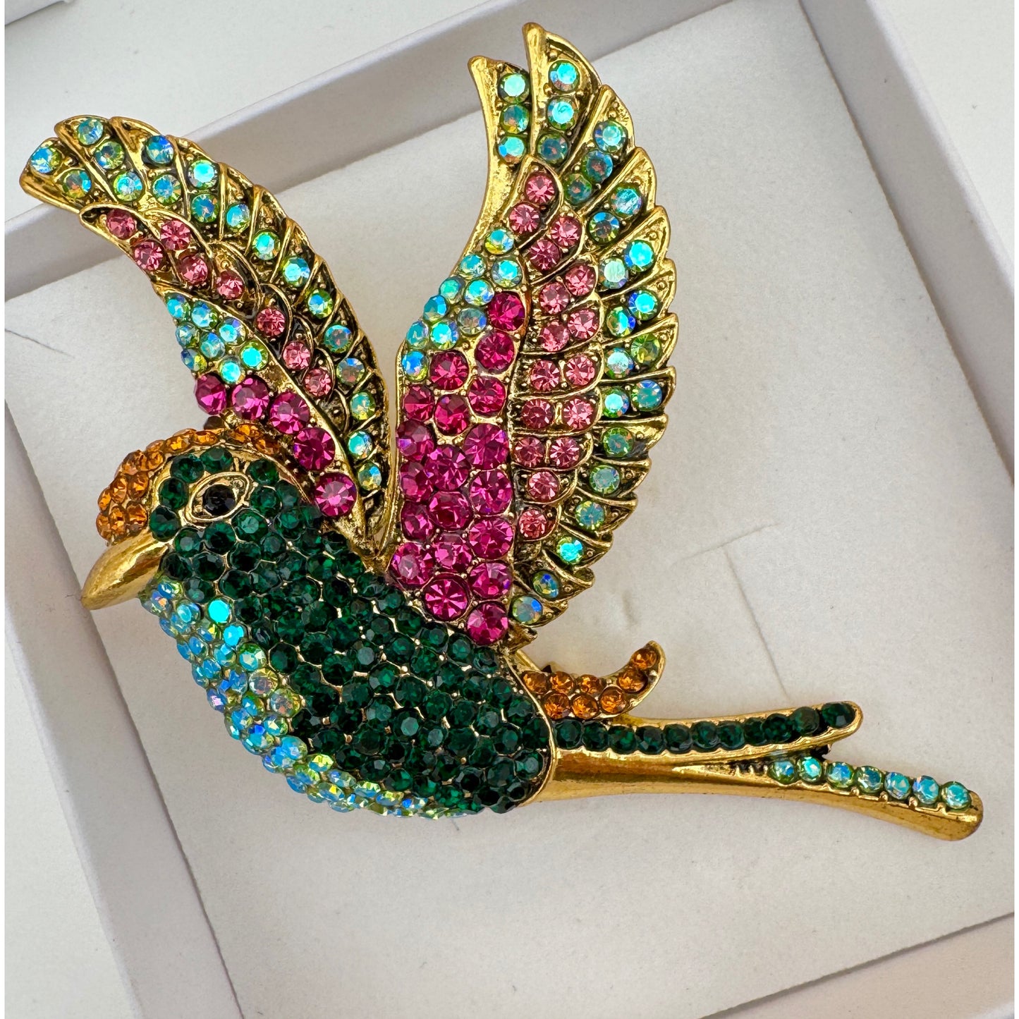 The Giant Soaring Bird Brooch - Green
