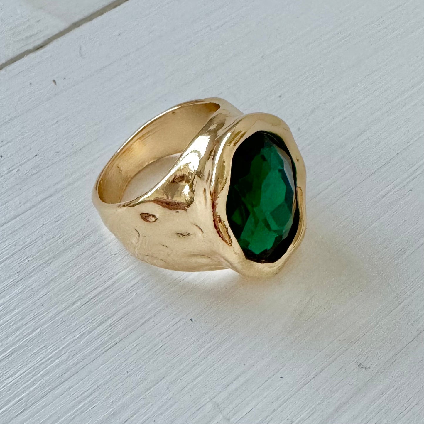 Betsy Cocktail Ring - Green