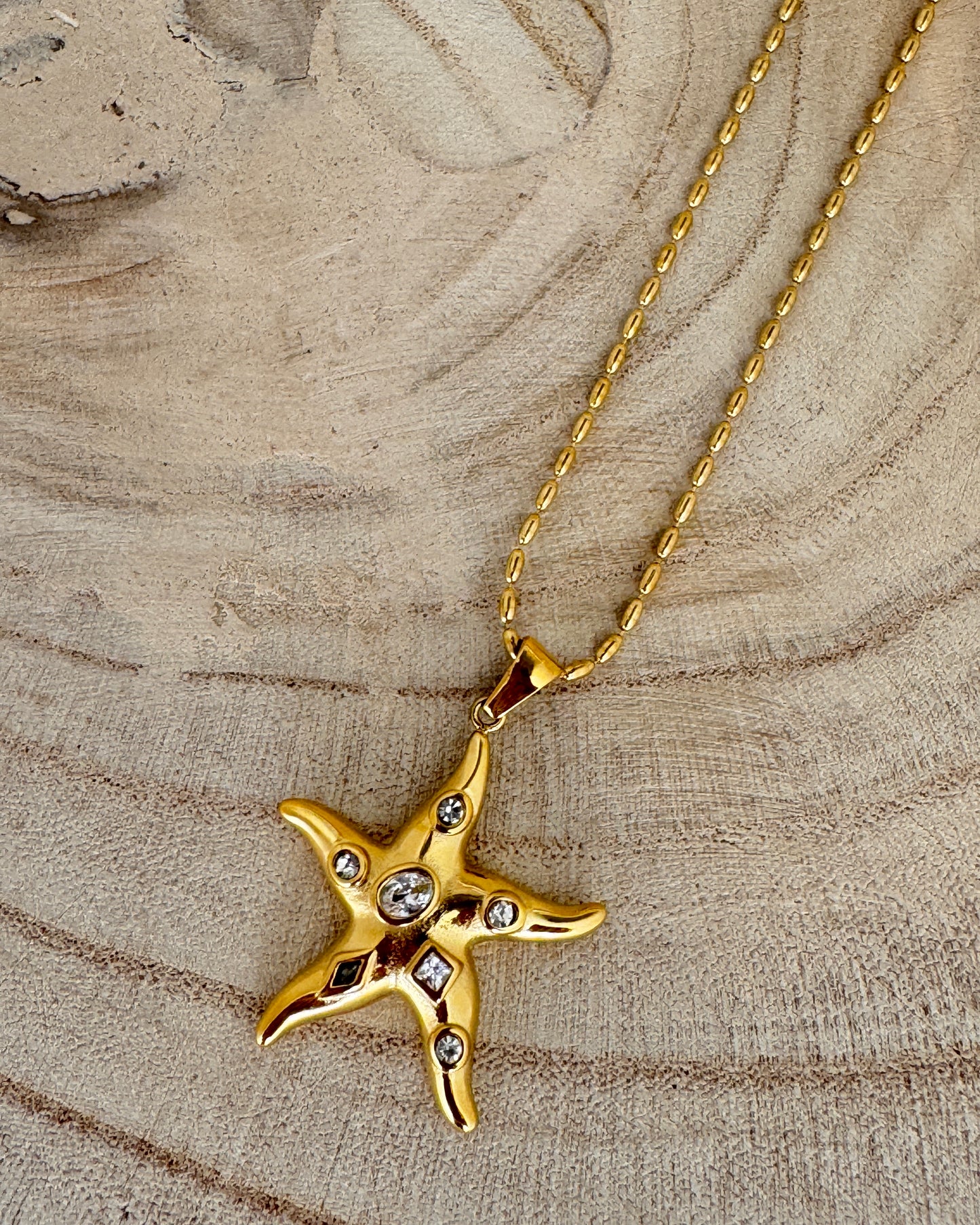 The Glowproof Starfish Bling Necklace