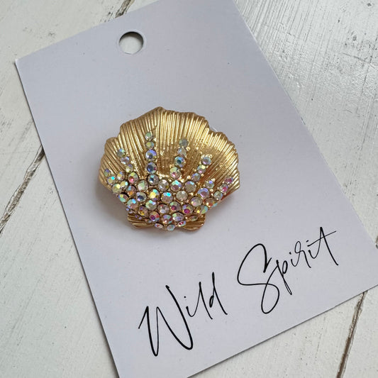 Gold Scallop Shell Brooch