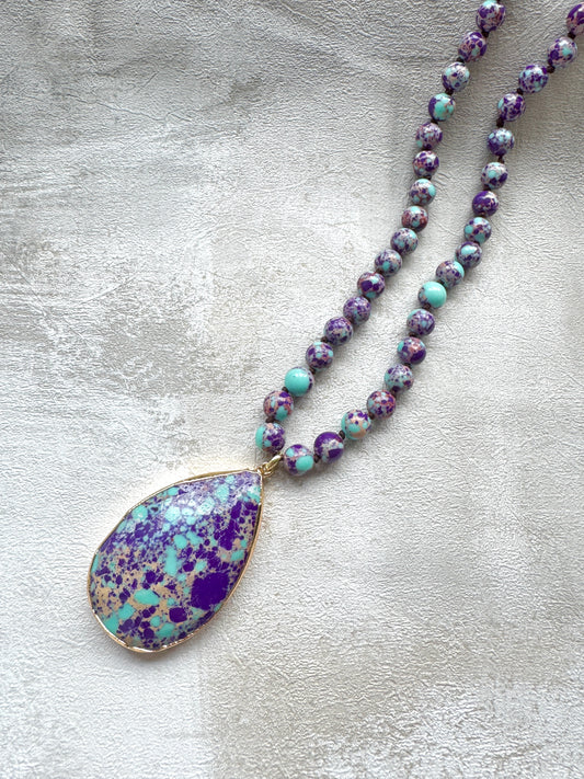 The Viola Necklace