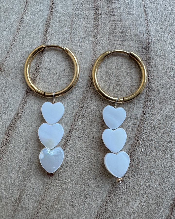 White Amora Shell Earrings