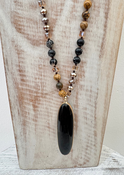 The Black Selena Necklace