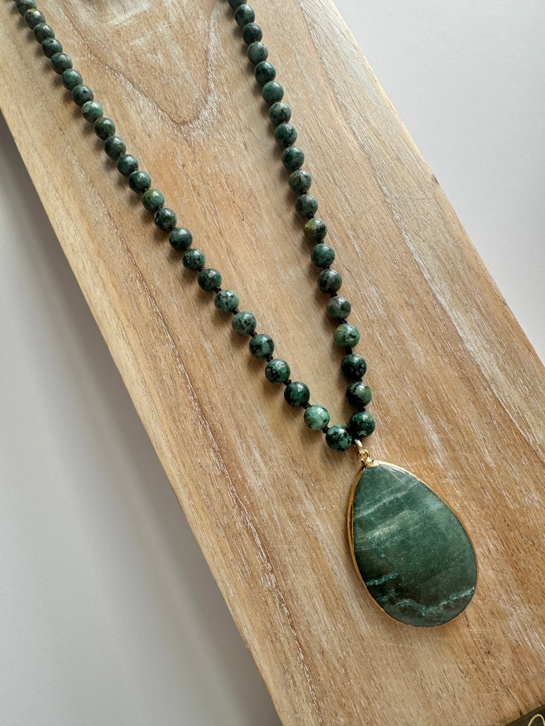The Green Arlo Necklace