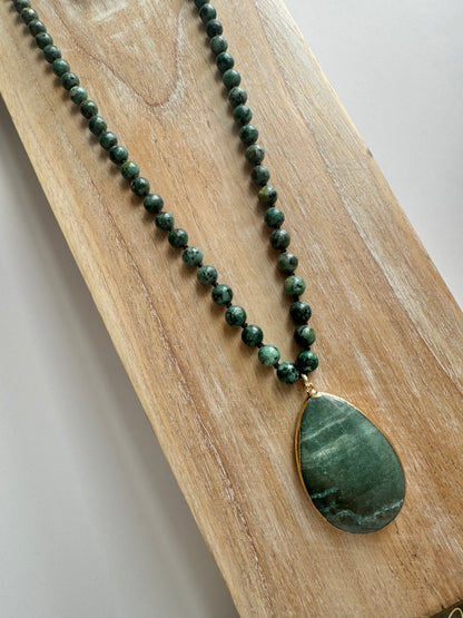 Green Arlo Necklace