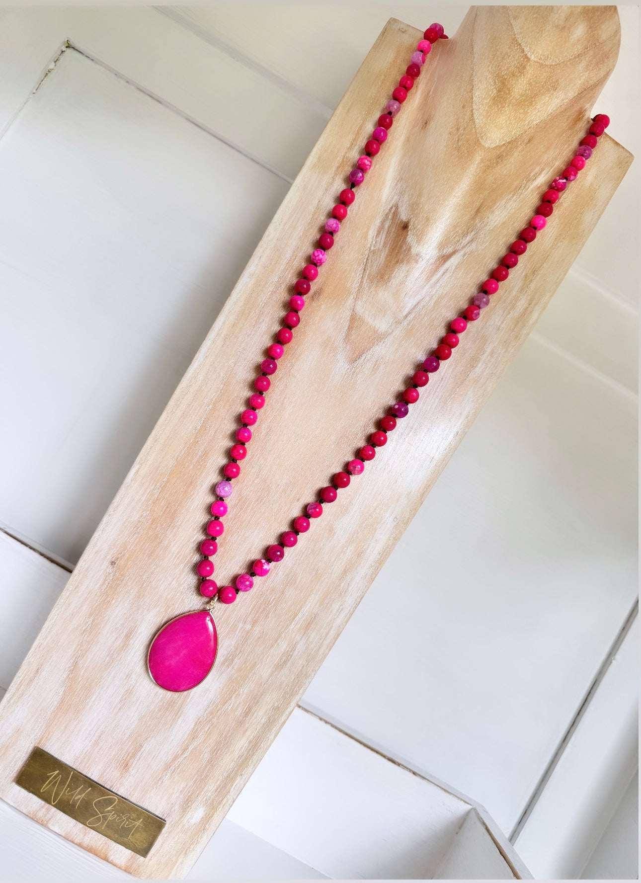 Nala Fuchsia Pink Necklace