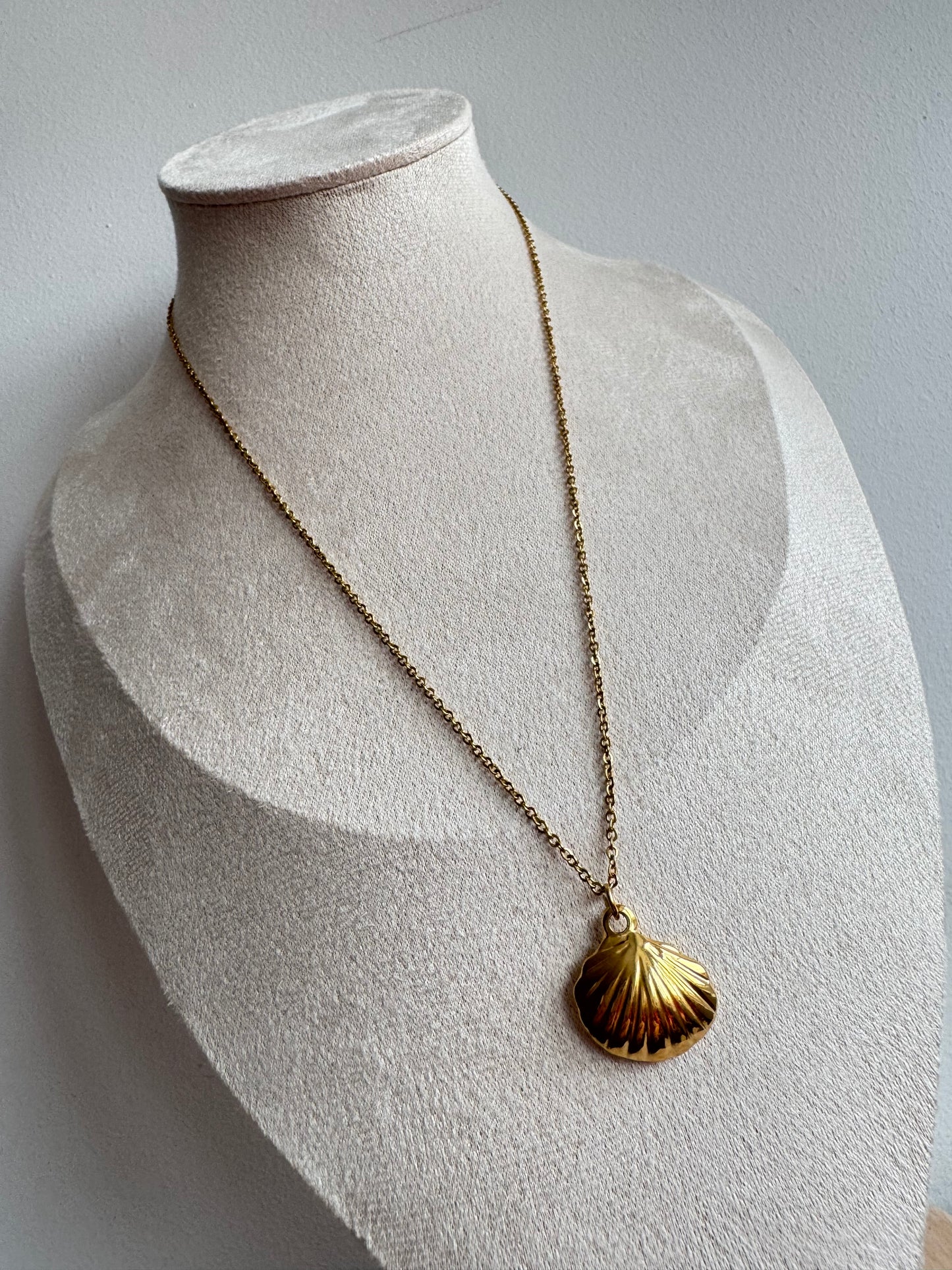 Gold Shell Necklace