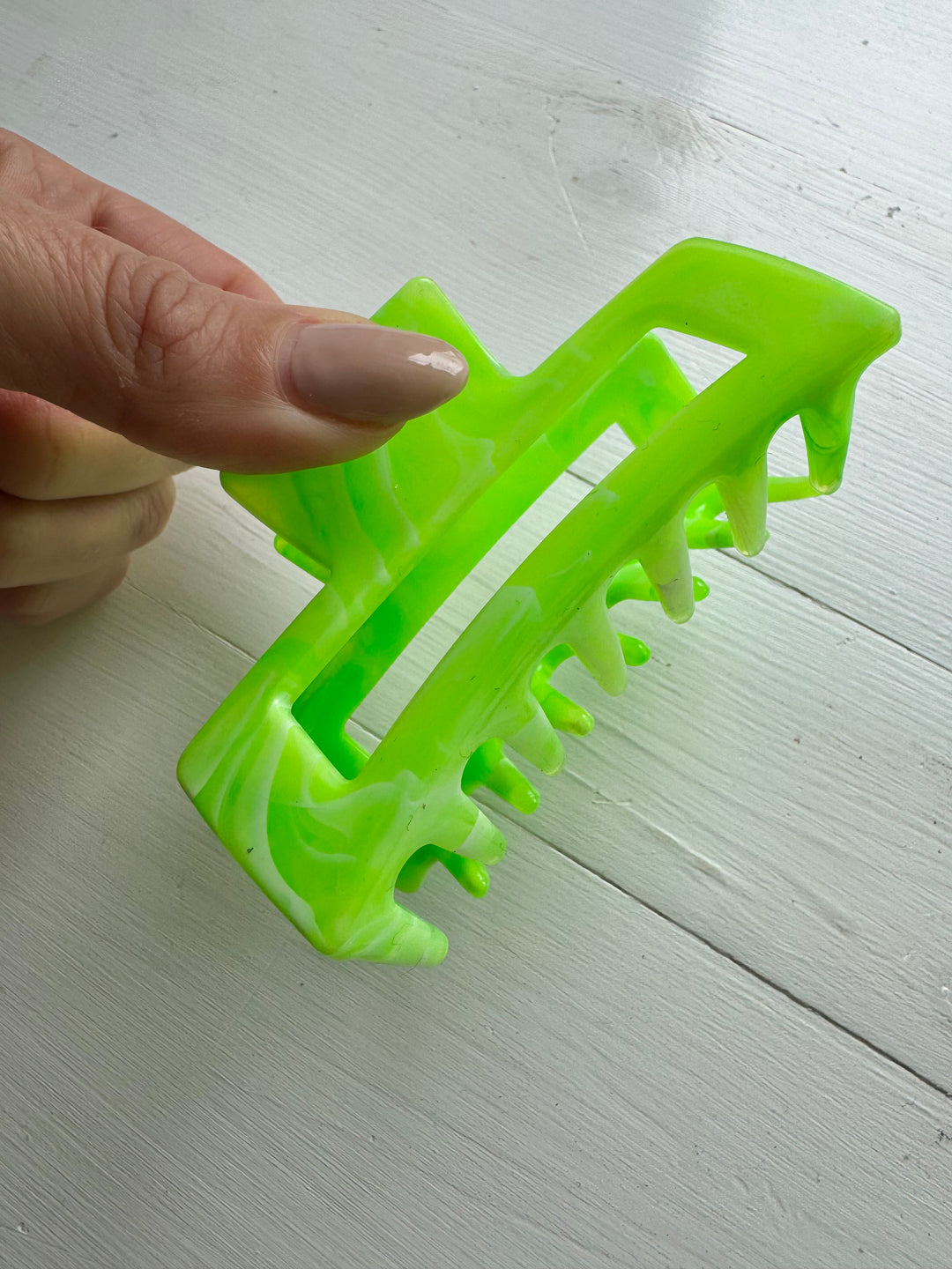 Neon Large Hair Claws (Mix 6 Pack)