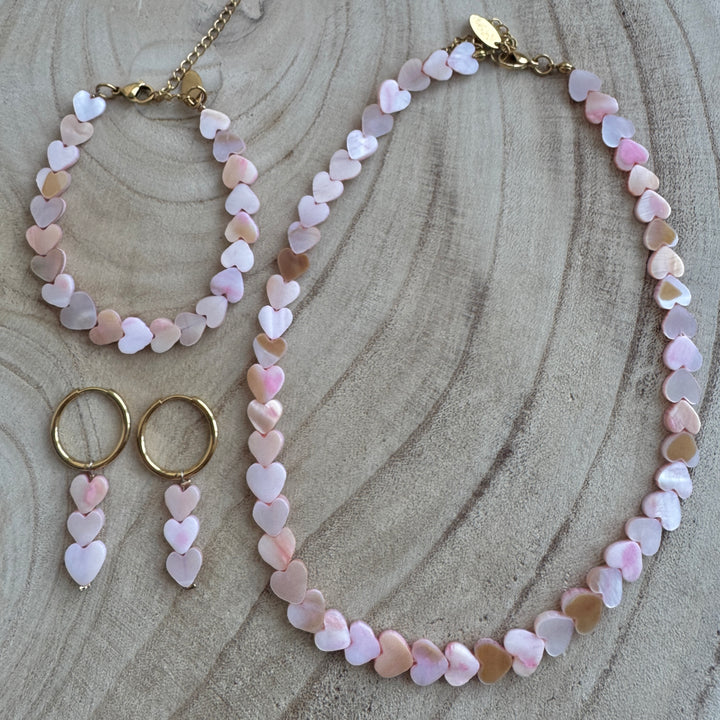 Pink Amora Shell Necklace
