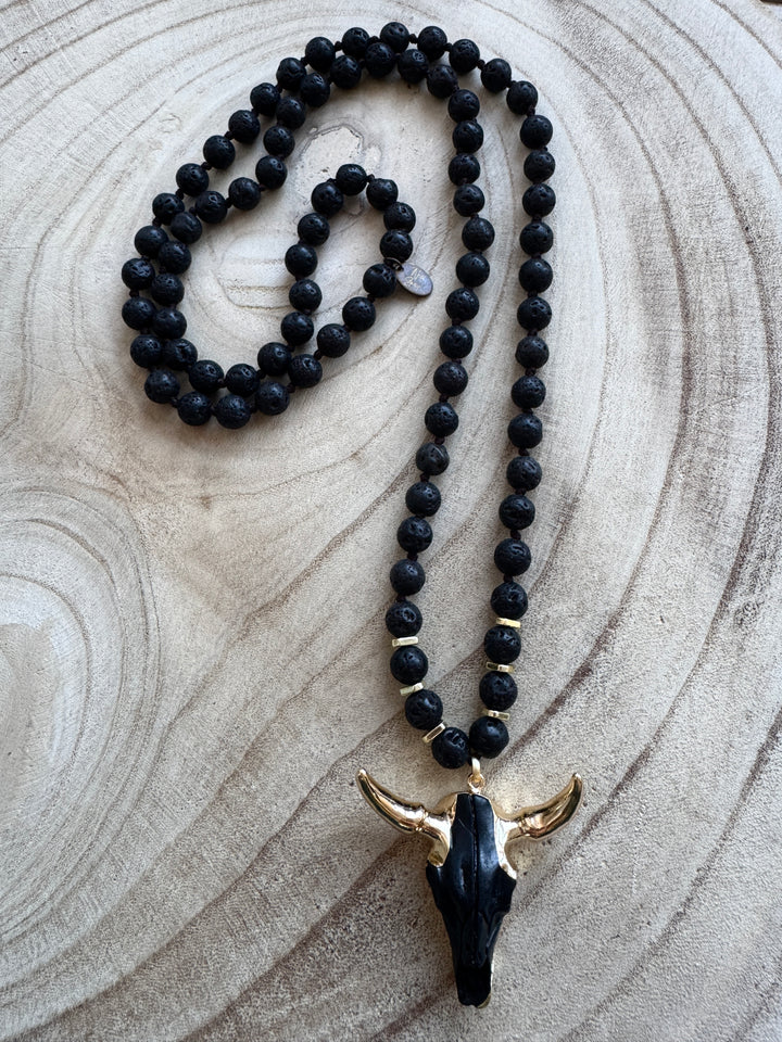 Black Wildhorn Necklace