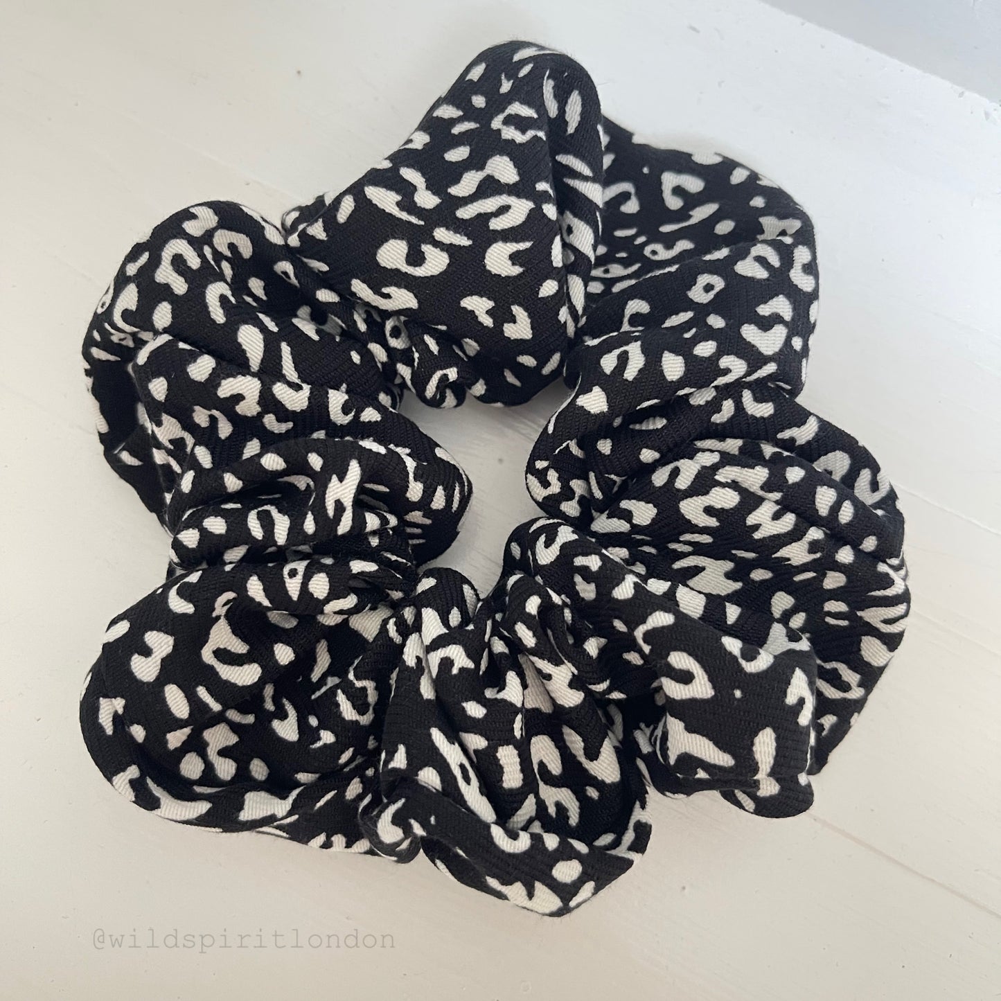 Giant Leopard Print Scrunchie - Black