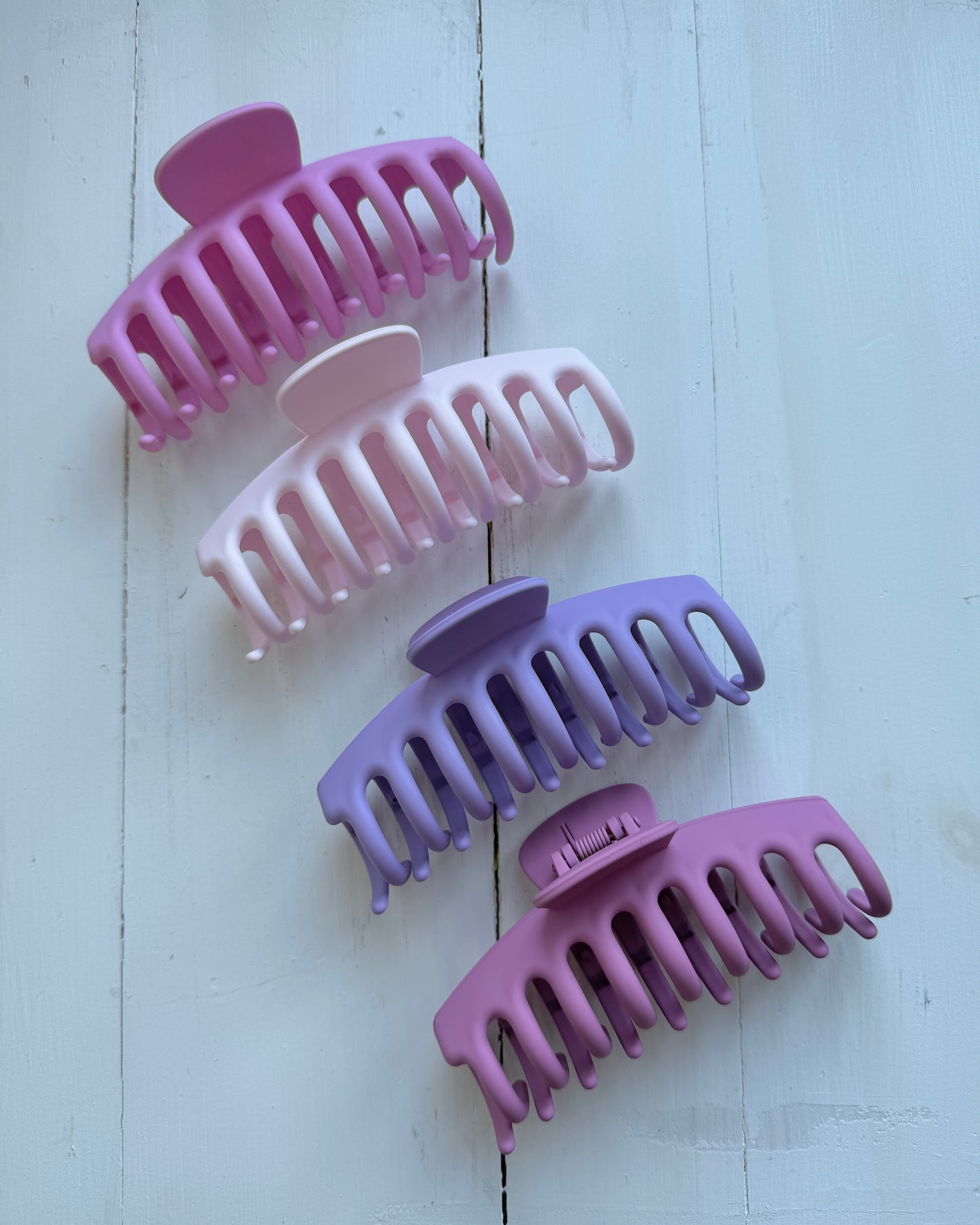 Berry Set of Large Hair Claws (4 Pack)