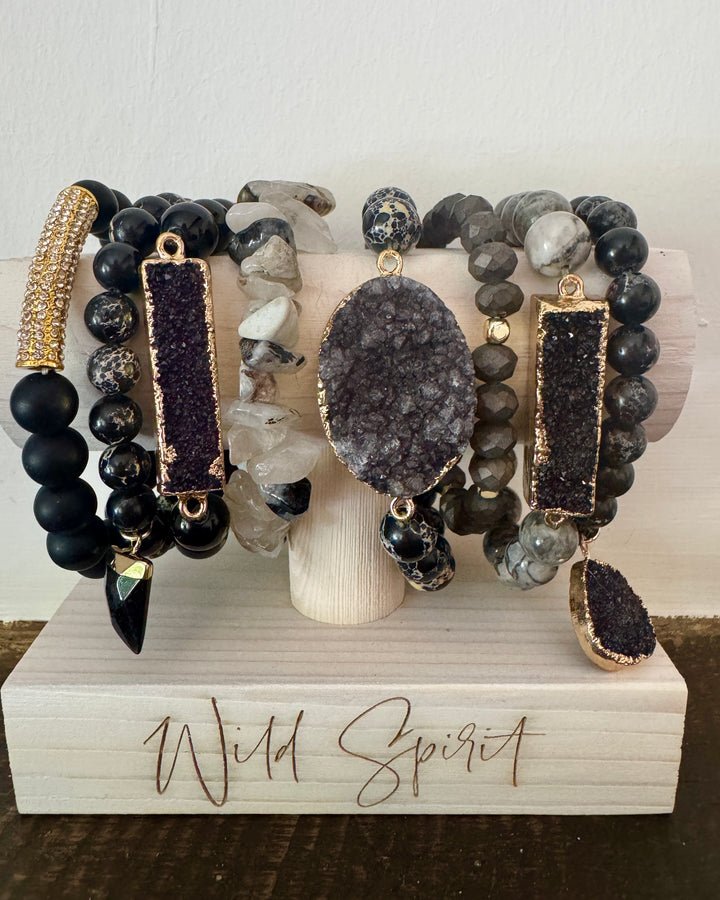 Black Set of 8 Bracelets