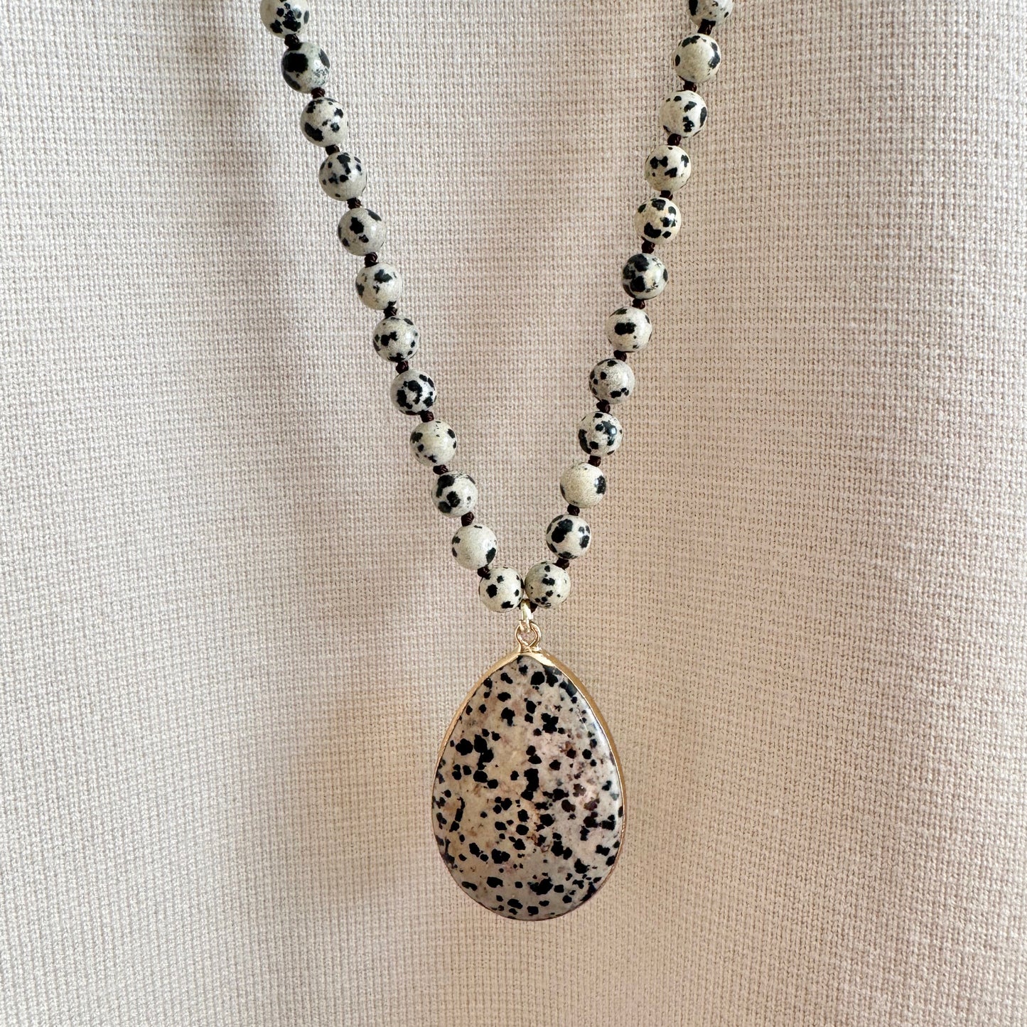 Dalmatian Arlo Necklace