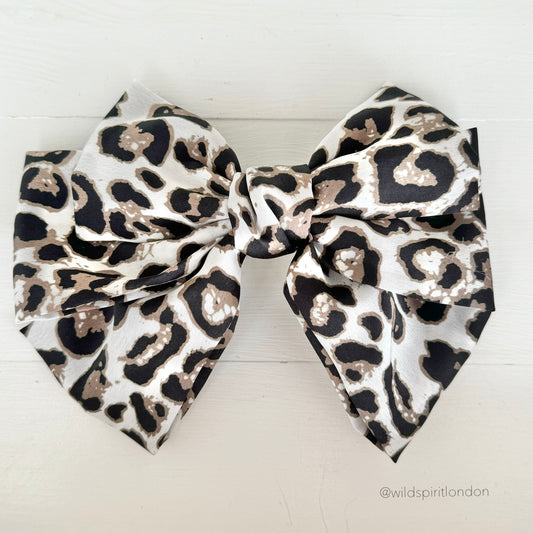 White Leopard Hair Bow Slide